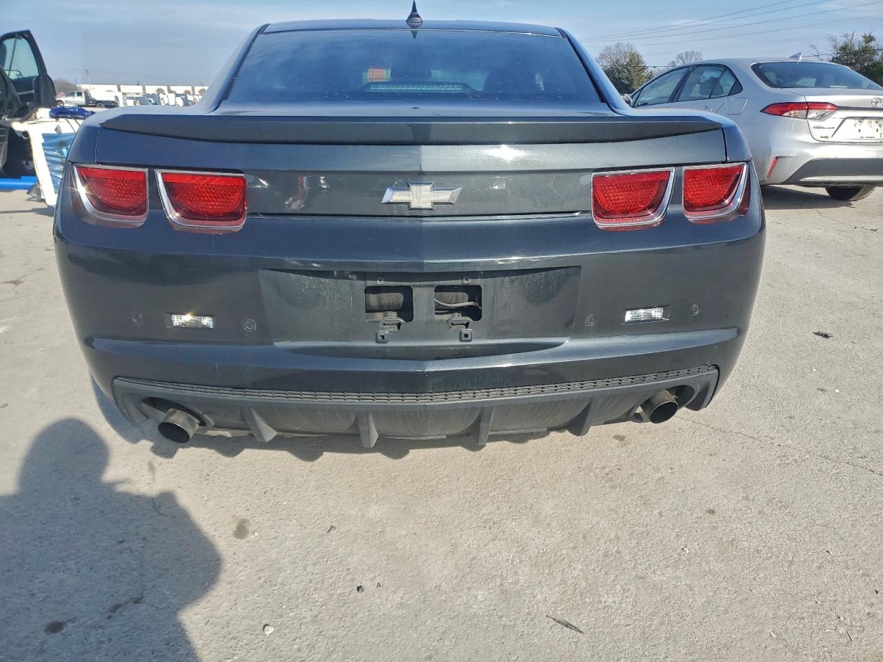 2012 Chevrolet Camaro Ls VIN: 2G1FE1E38C9199550 Lot: 96089945
