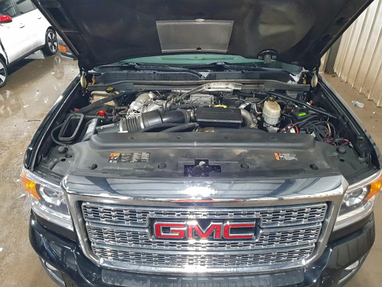 2018 GMC Sierra K3500 Denali VIN: 1GT42YEYXJF169000 Lot: 95628845