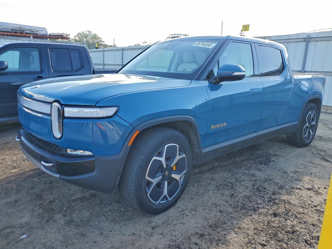 2022 Rivian R1T Adventure