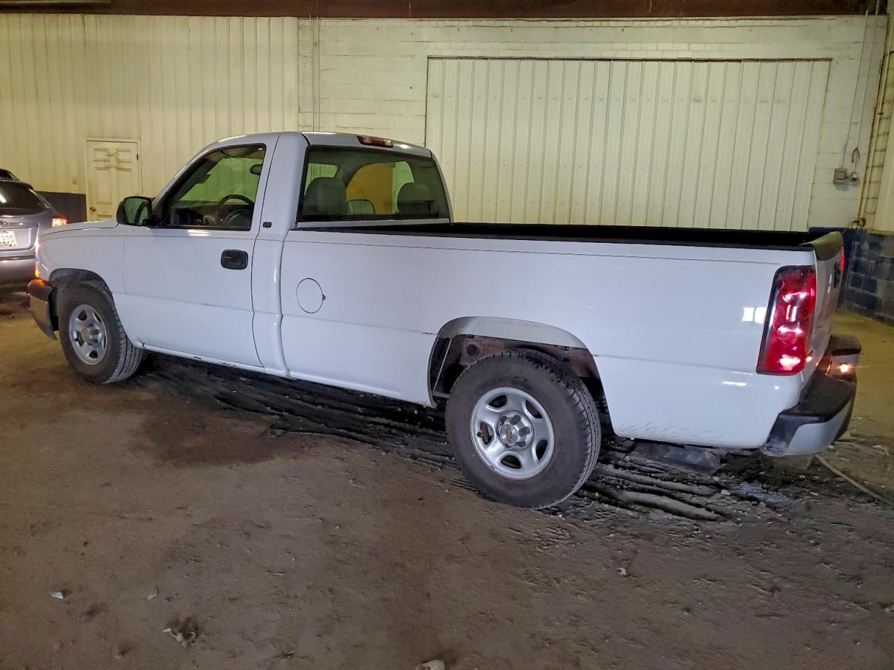 2004 Chevrolet Silverado C1500 VIN: 1GCEC14X14Z236085 Lot: 97367545