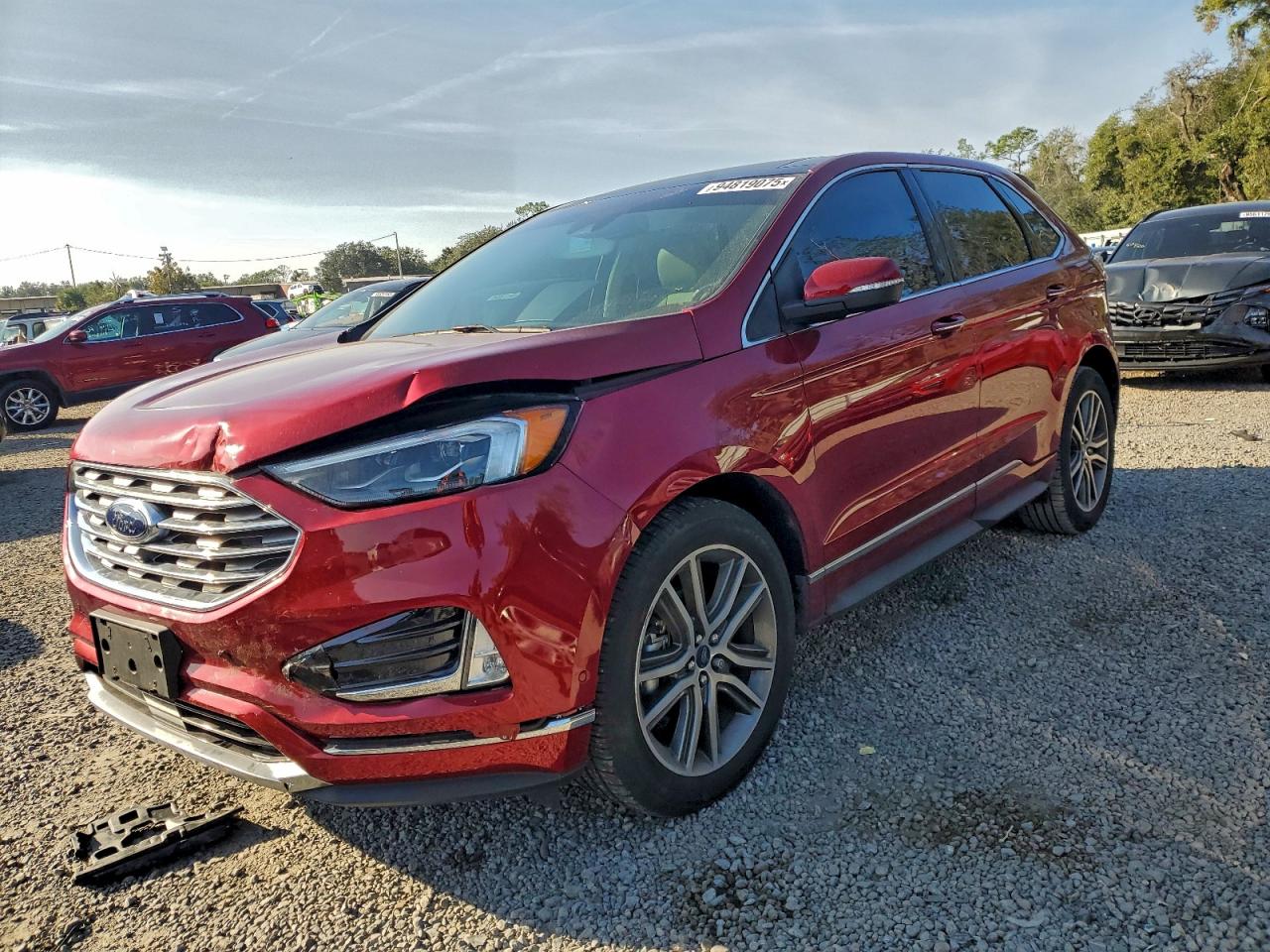 2019 Ford Edge Titanium