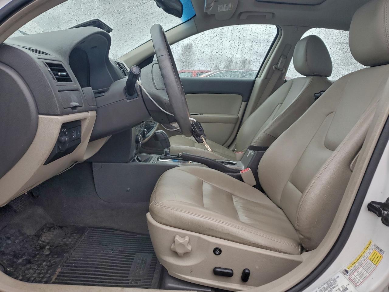 2010 Ford Fusion Hybrid VIN: 3FADP0L39AR228461 Lot: 94741395