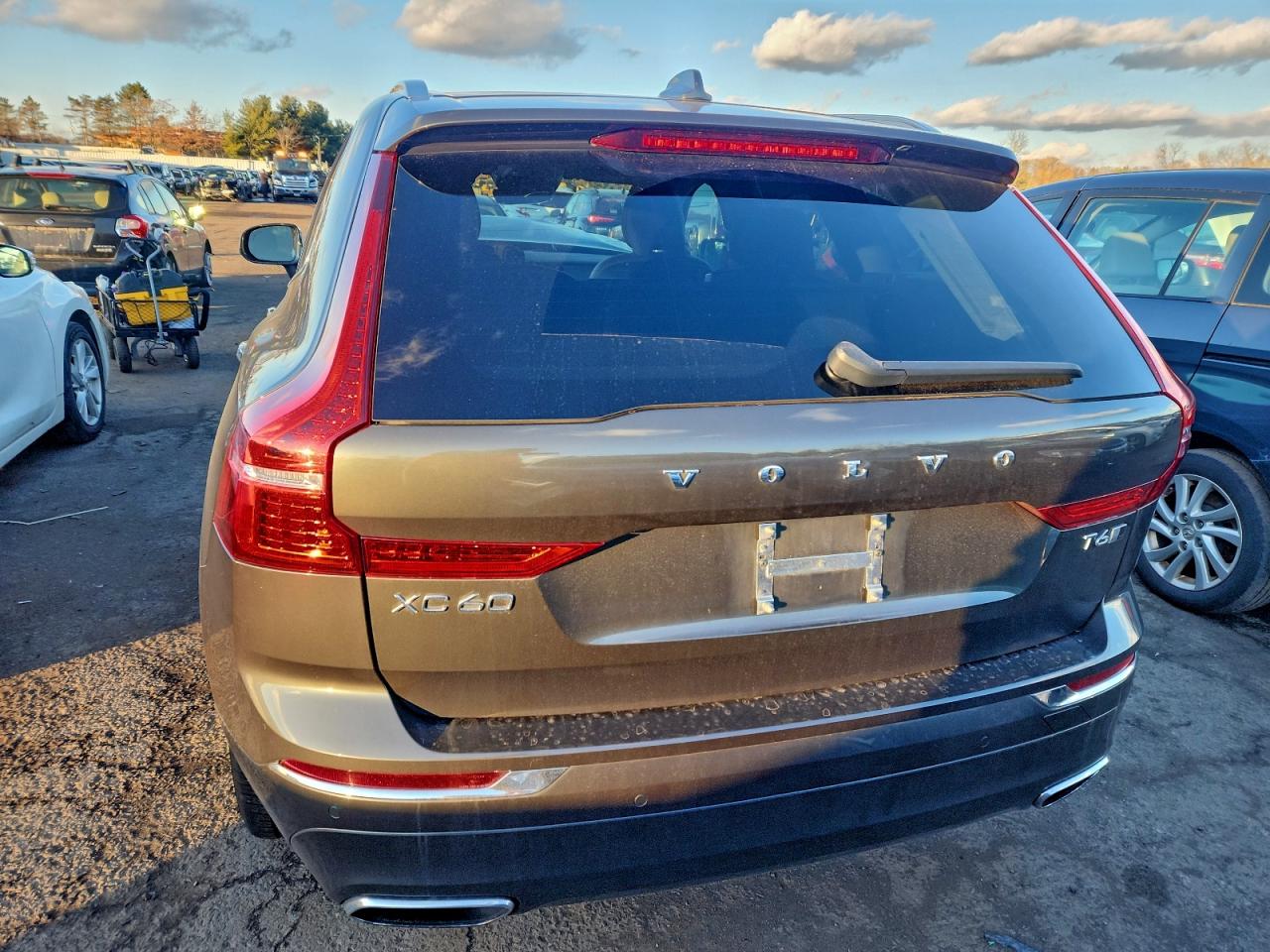 2020 Volvo Xc60 T6 Inscription VIN: YV4A22RL4L1490316 Lot: 94929025