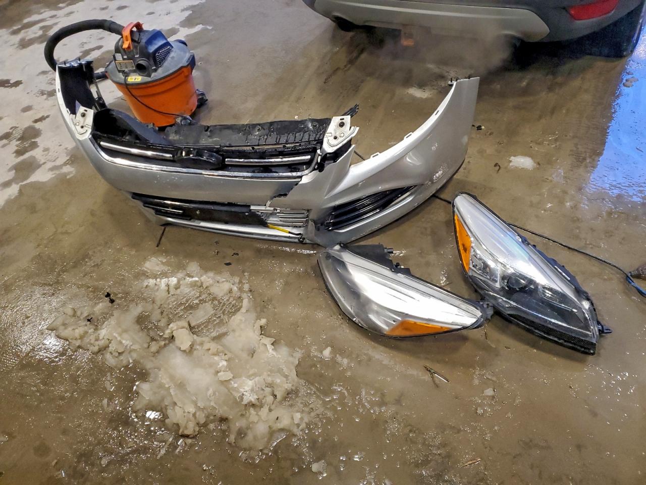 2013 Ford Escape Titanium VIN: 1FMCU0J98DUD36794 Lot: 94099135