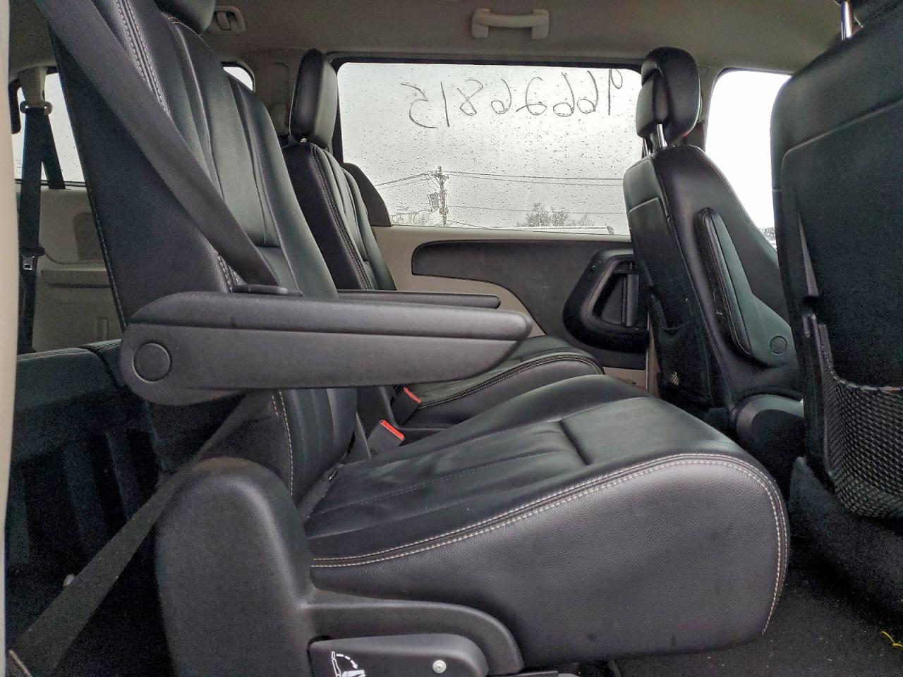 2014 Chrysler Town & Country Touring VIN: 2C4RC1BG2ER382026 Lot: 96626815