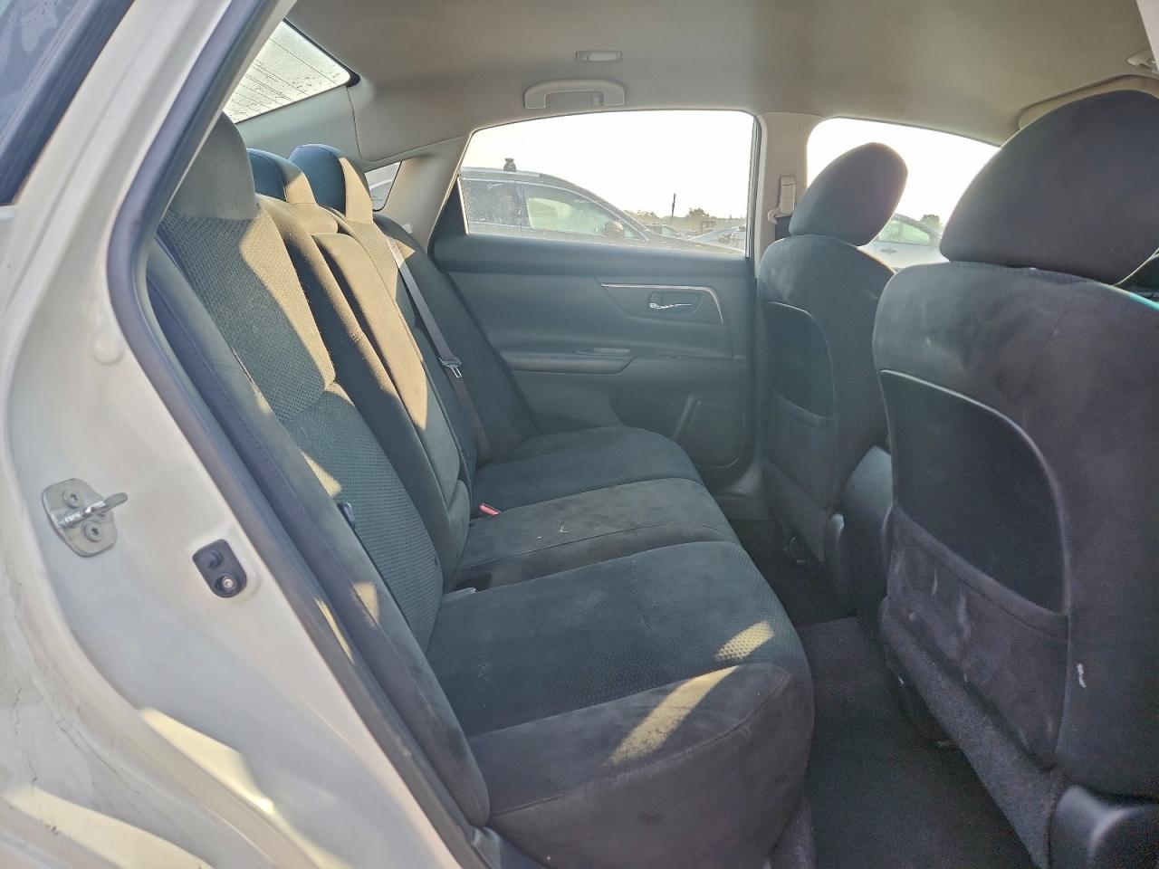 2015 Nissan Altima 2.5 VIN: 1N4AL3AP3FC429588 Lot: 95502955