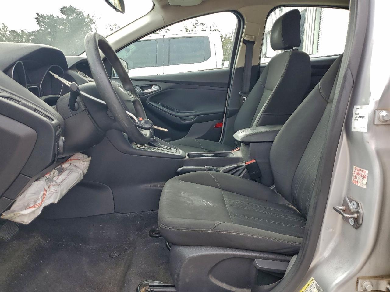 2015 Ford Focus Se VIN: 1FADP3K2XFL242272 Lot: 95052055