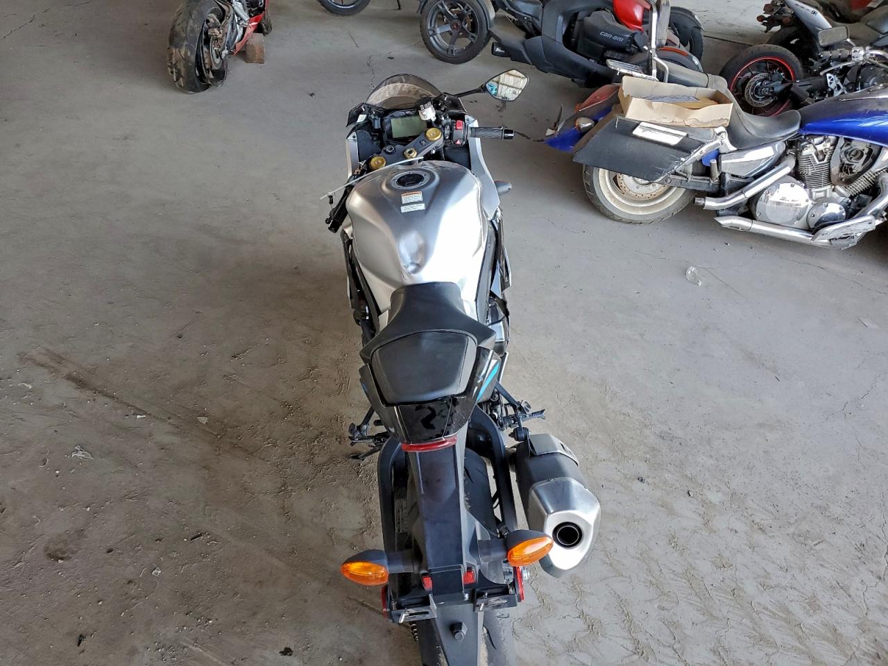 2025 Suzuki Gsx-R1000 VIN: JS1DM11BXS7100302 Lot: 95727415