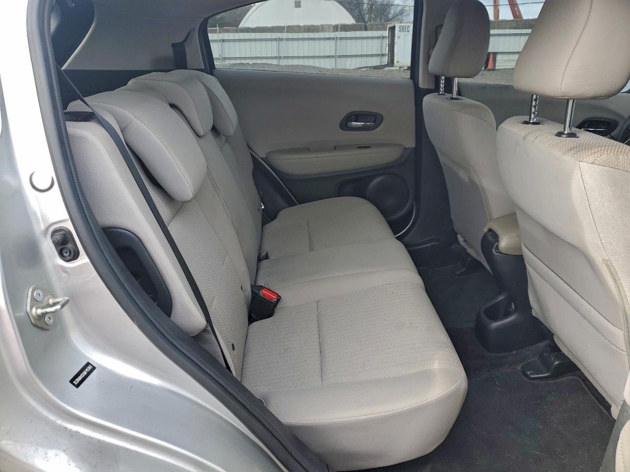 2016 Honda Hr-V Lx VIN: 3CZRU6H32GM745363 Lot: 95783285