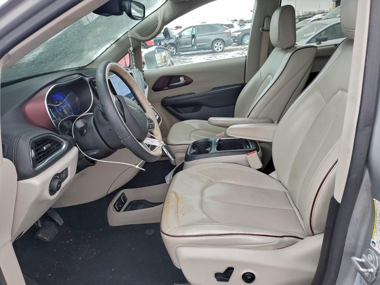 2017 Chrysler Pacifica Limited VIN: 2C4RC1GG3HR507094 Lot: 96115365