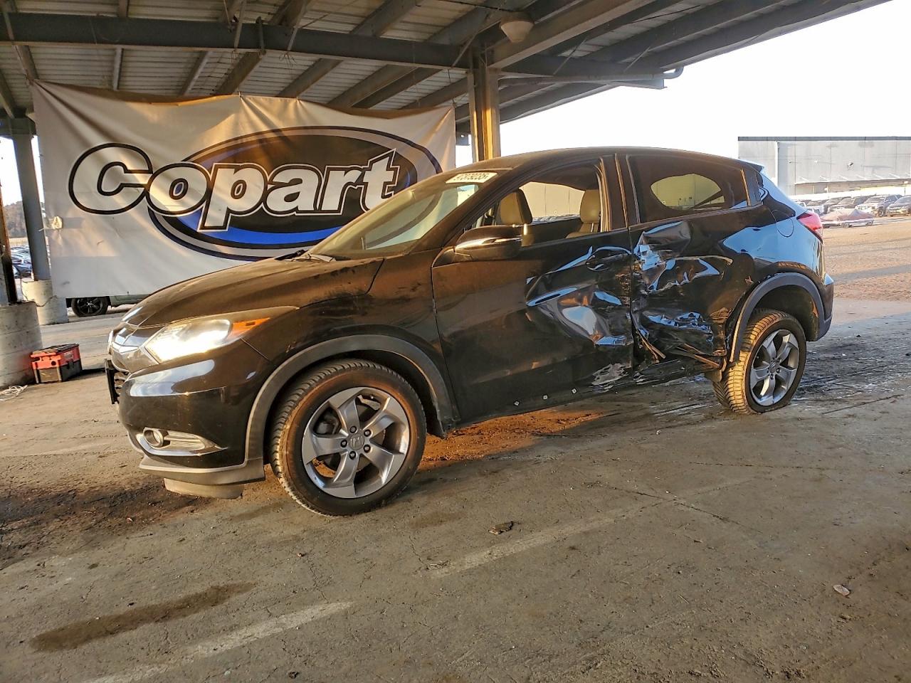 2017 Honda Hr-V Ex VIN: 3CZRU5H56HG709851 Lot: 97379235