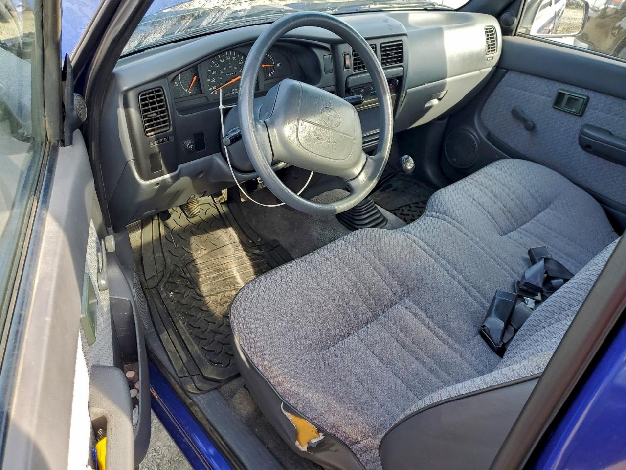 1996 Toyota Tacoma VIN: 4TANL42NXTZ113298 Lot: 94938055