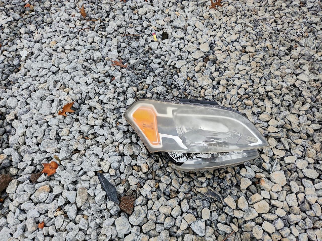 2011 Kia Soul + VIN: KNDJT2A27B7298435 Lot: 94713555