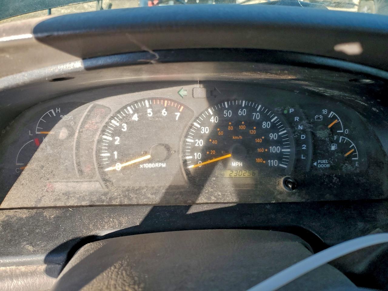 2002 Toyota Tundra Access Cab VIN: 5TBBT44152S228952 Lot: 95561925