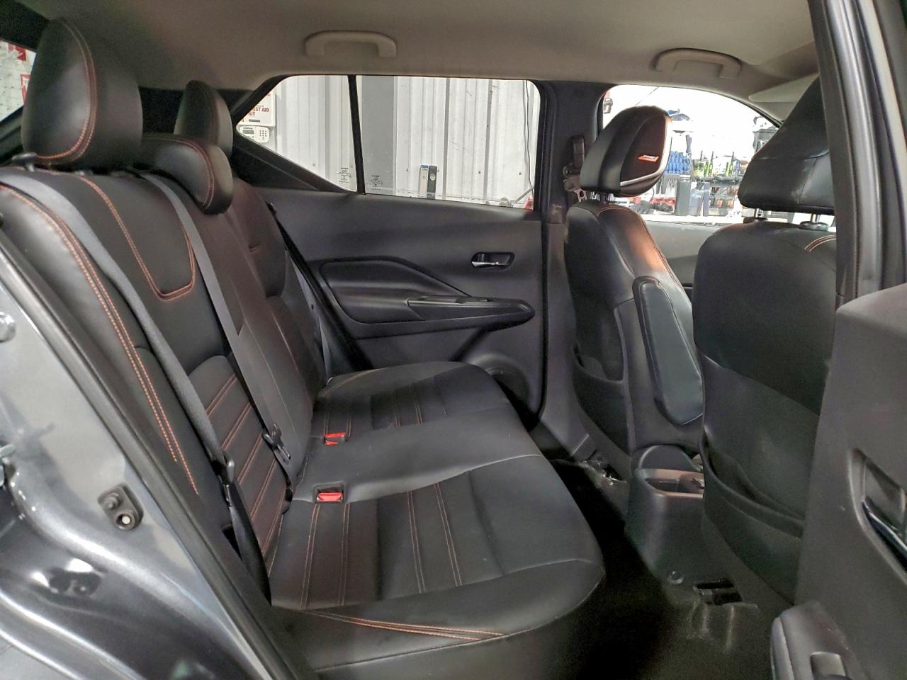 2018 Nissan Kicks S VIN: 3N1CP5CU2JL500513 Lot: 95197625