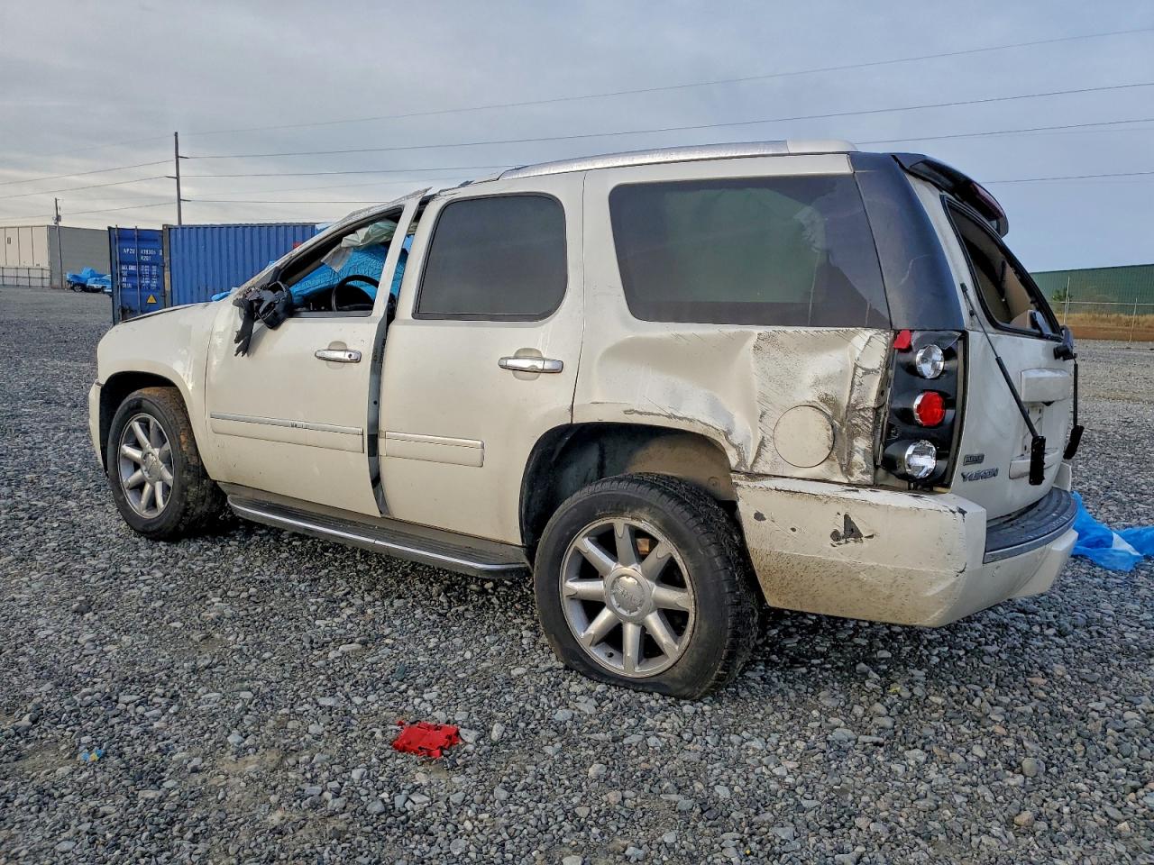 2011 GMC Yukon Denali VIN: 1GKS1EEF0BR174430 Lot: 96293955