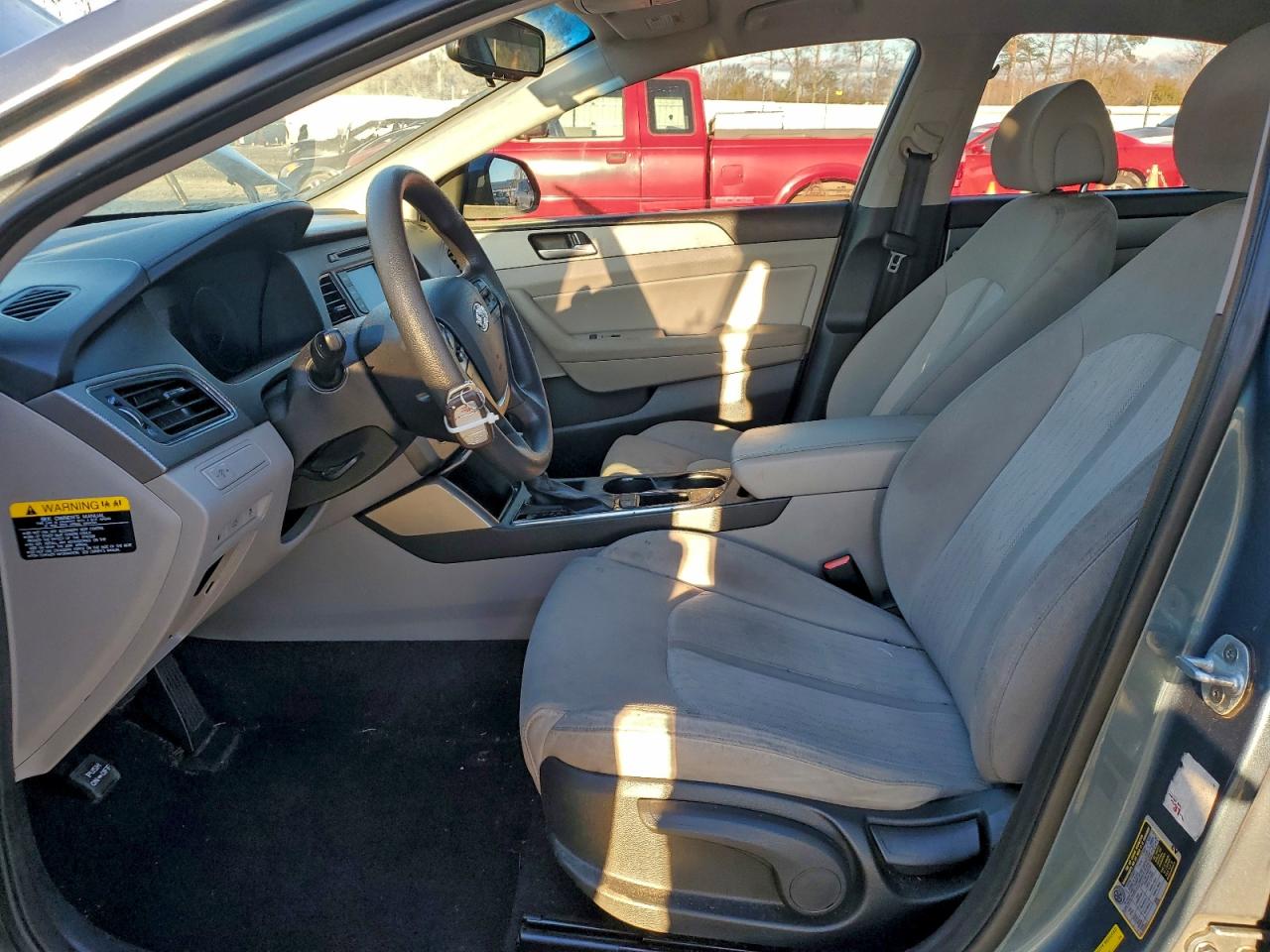 2016 Hyundai Sonata Hybrid VIN: KMHE24L1XGA036208 Lot: 96333965