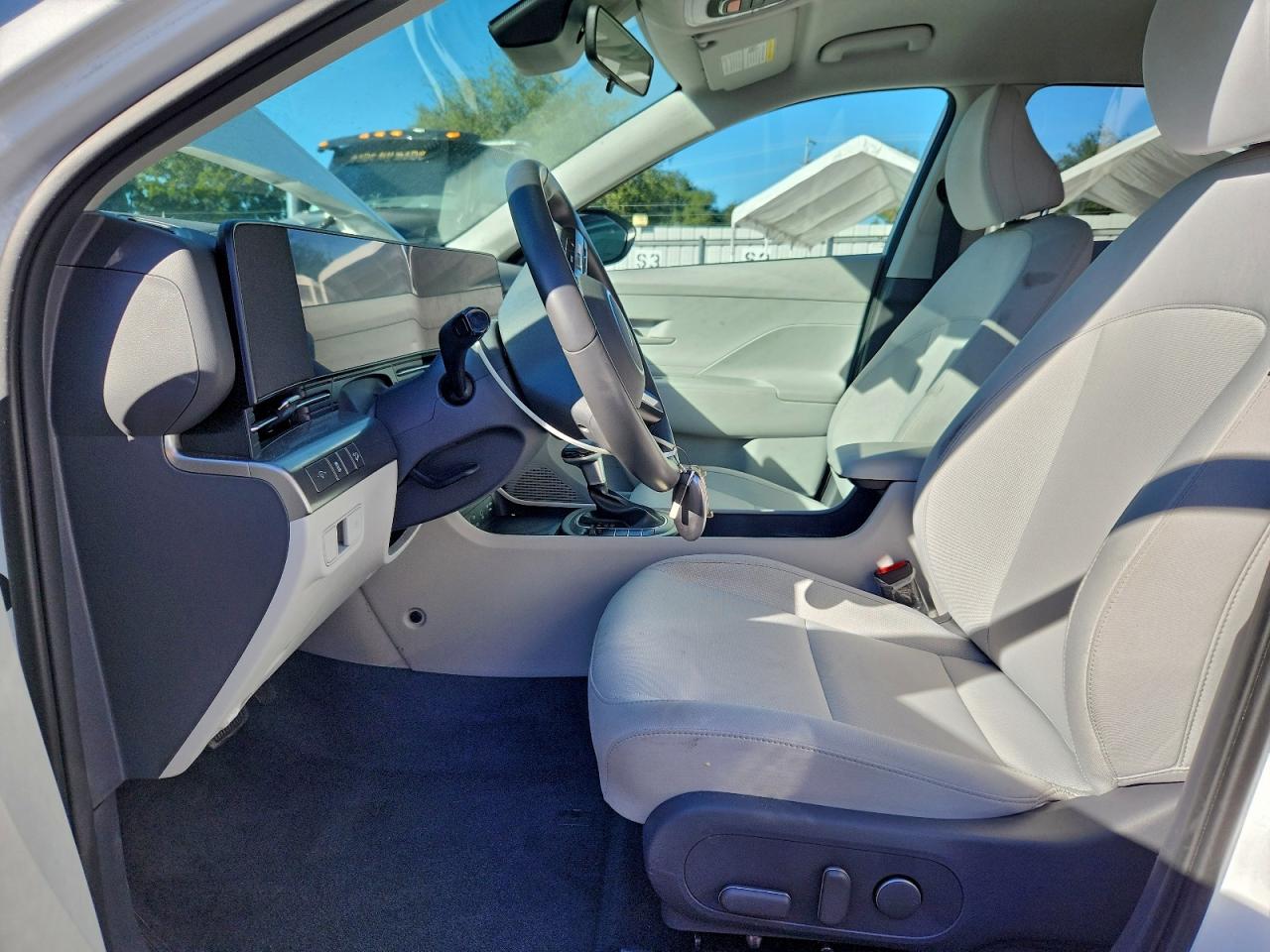 2025 Hyundai Kona Sel VIN: KM8HB3ABXSU211244 Lot: 96325285