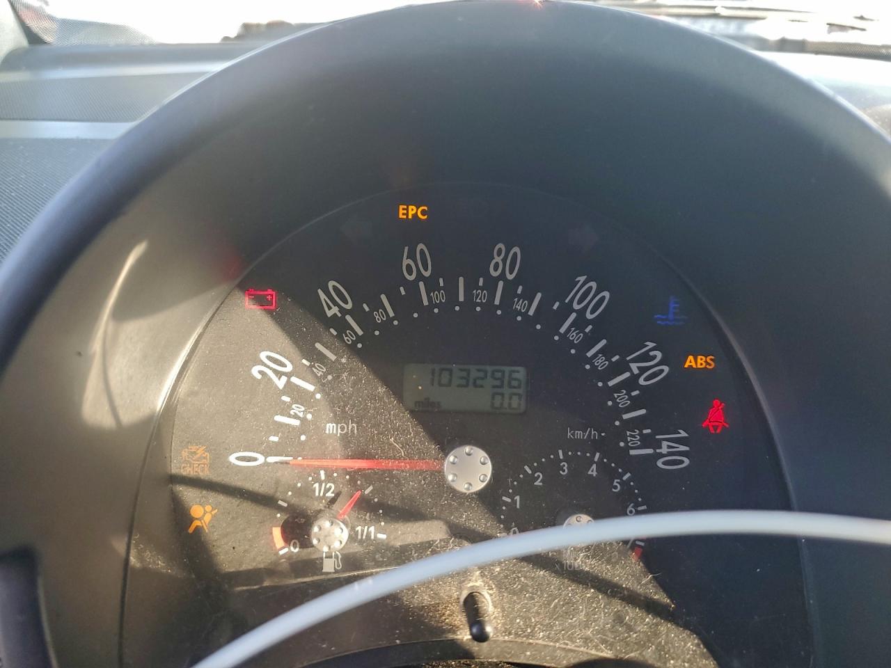 2004 Volkswagen New Beetle Gl VIN: 3VWBM31Y94M342050 Lot: 95854525