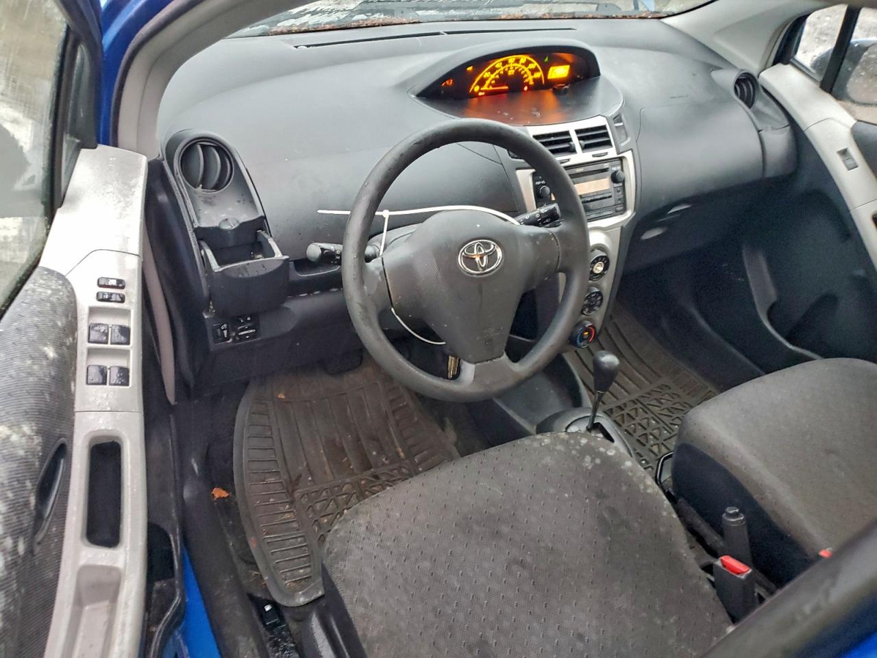 2009 Toyota Yaris VIN: JTDKT903395256423 Lot: 96679665