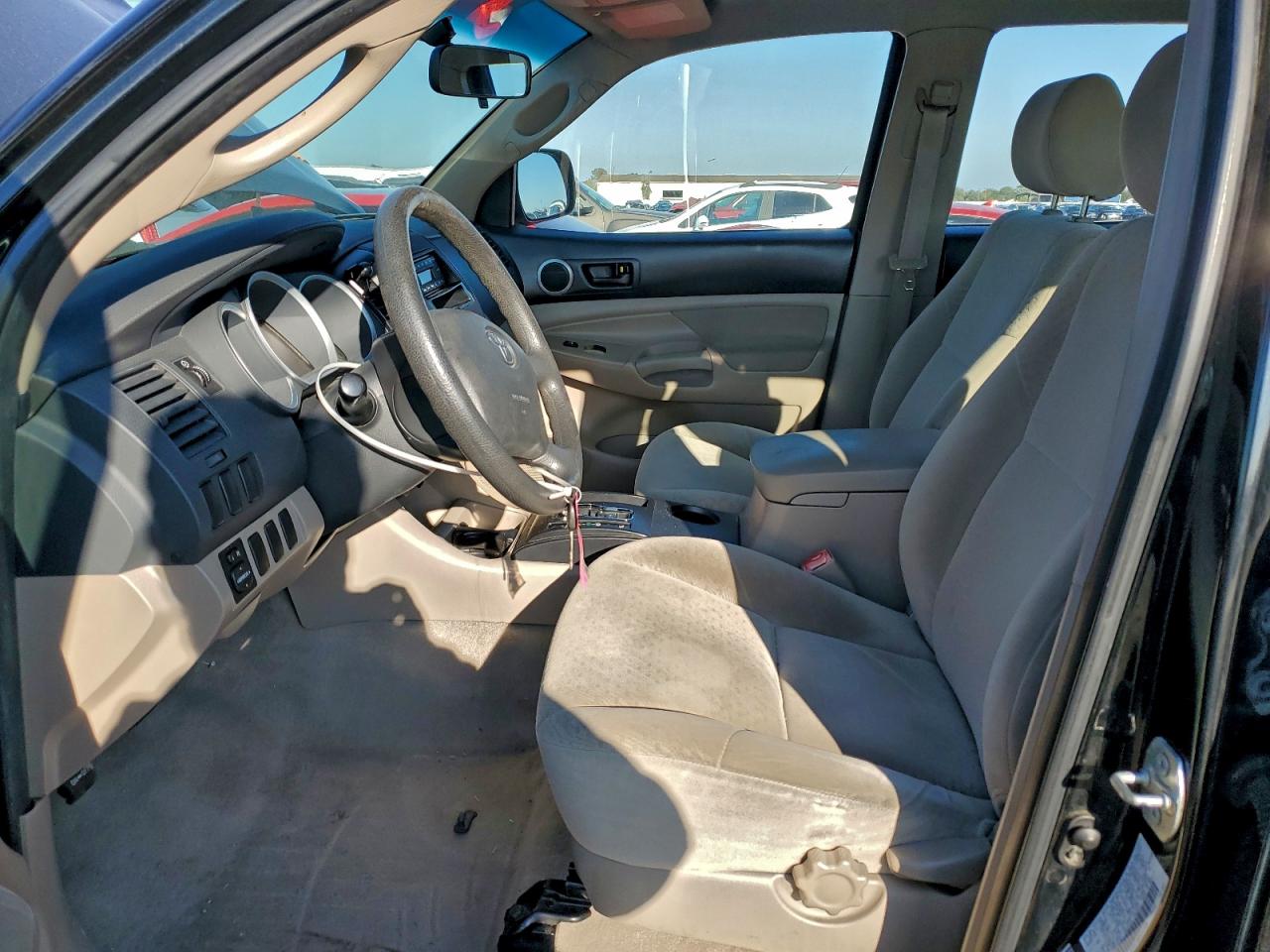 2008 Toyota Tacoma Double Cab VIN: 3TMLU42N88M013735 Lot: 95559565