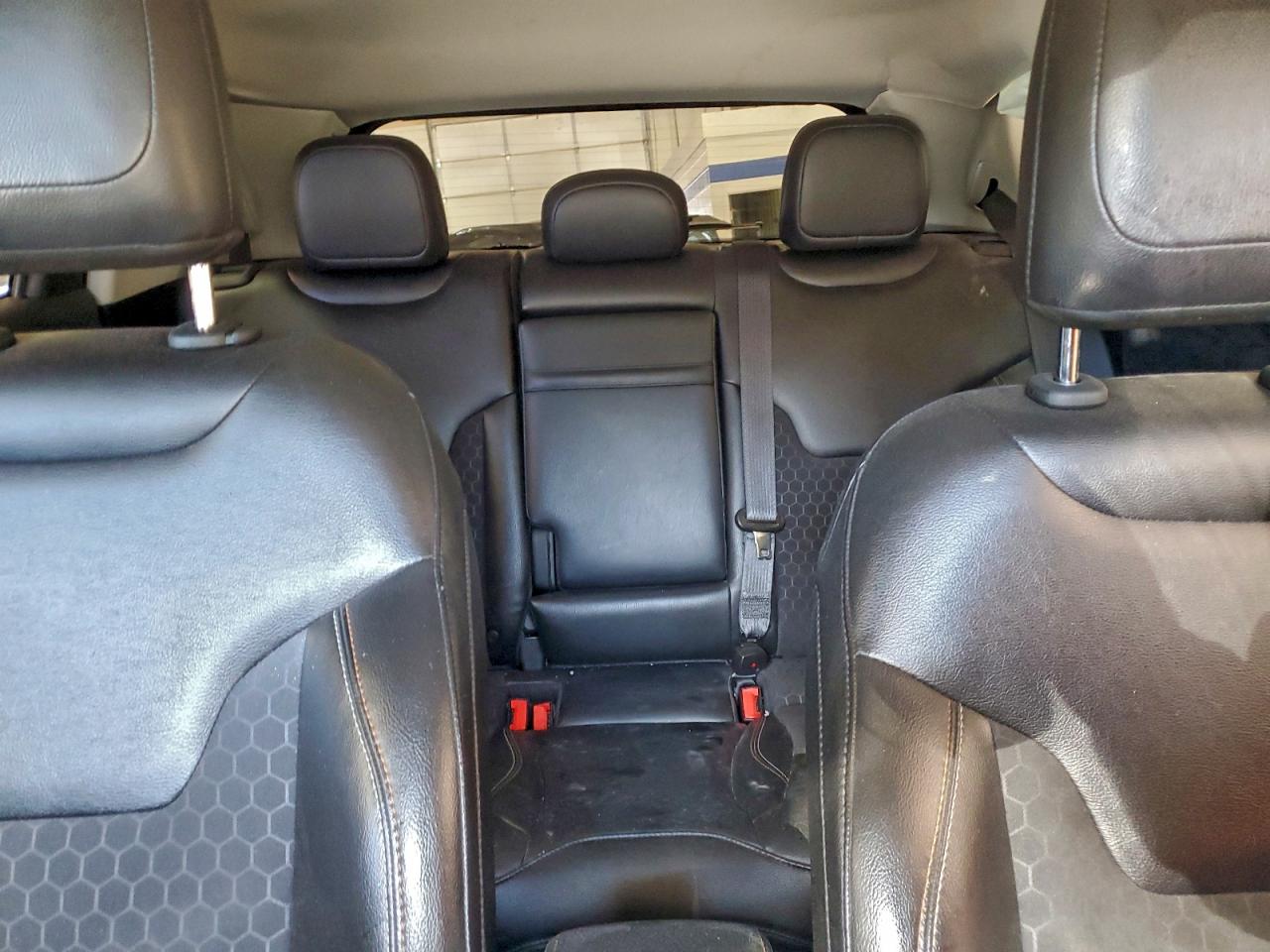 2018 Jeep Compass Latitude VIN: 3C4NJDBB5JT202118 Lot: 97298895