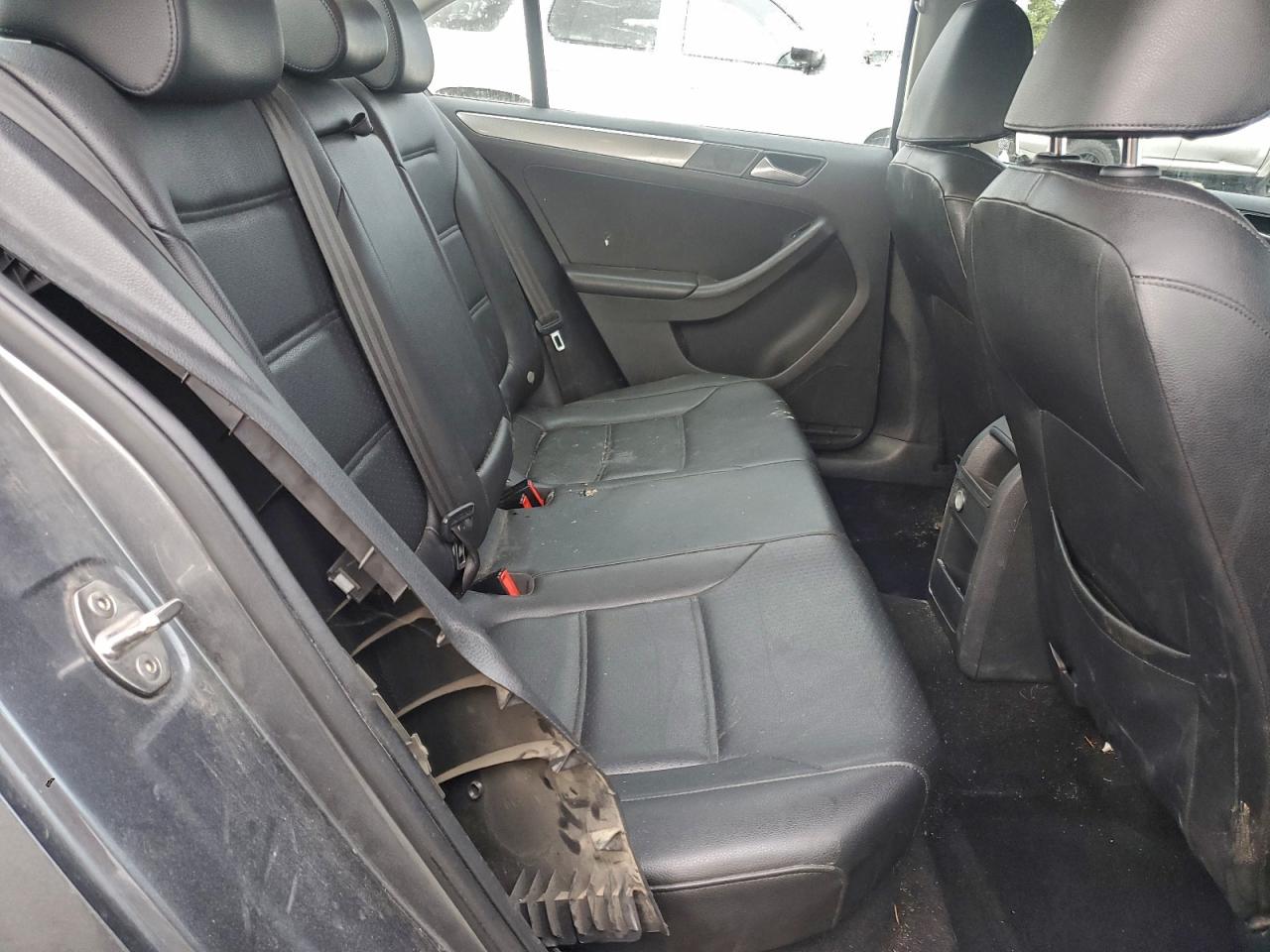 2018 Volkswagen Jetta Se VIN: 3VWDB7AJ9JM255592 Lot: 95023245