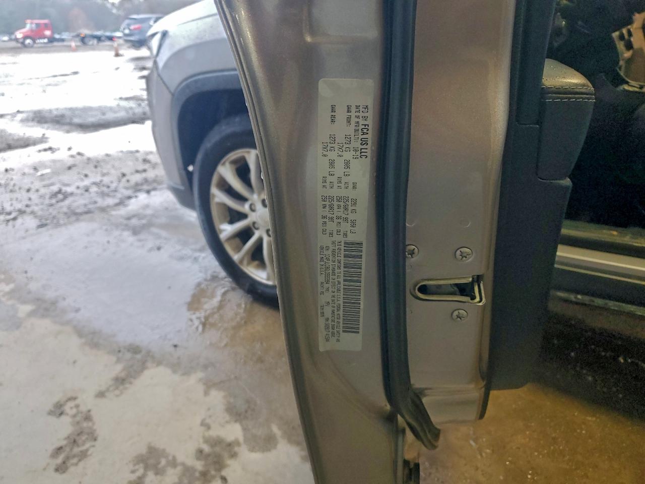 2020 Jeep Cherokee Latitude VIN: 1C4PJLCB6LD555994 Lot: 95100845