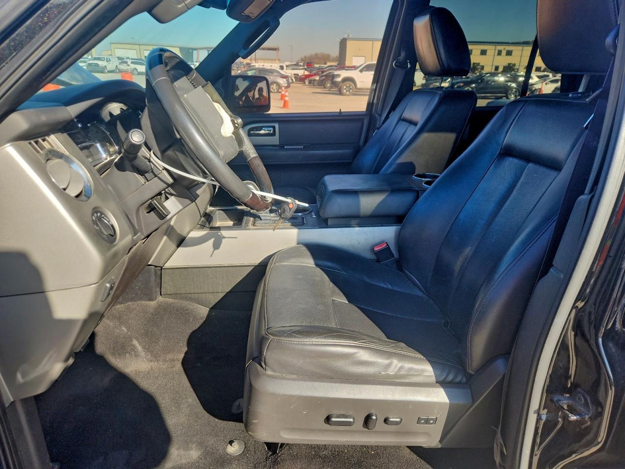 2011 Ford Expedition Limited VIN: 1FMJU1K51BEF07918 Lot: 96165105