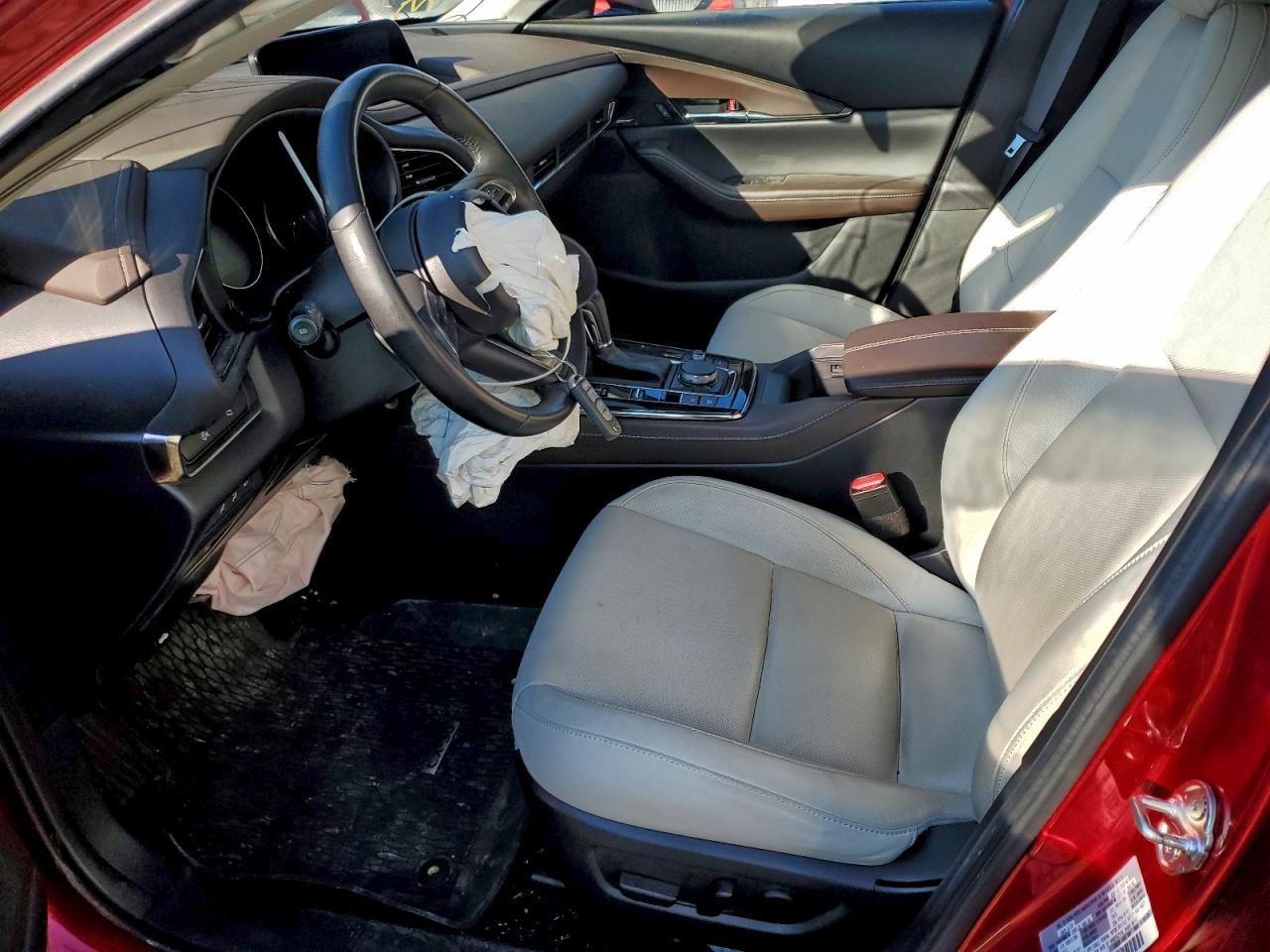 2024 Mazda Cx-30 Premium VIN: 3MVDMBDM1RM640807 Lot: 82715145