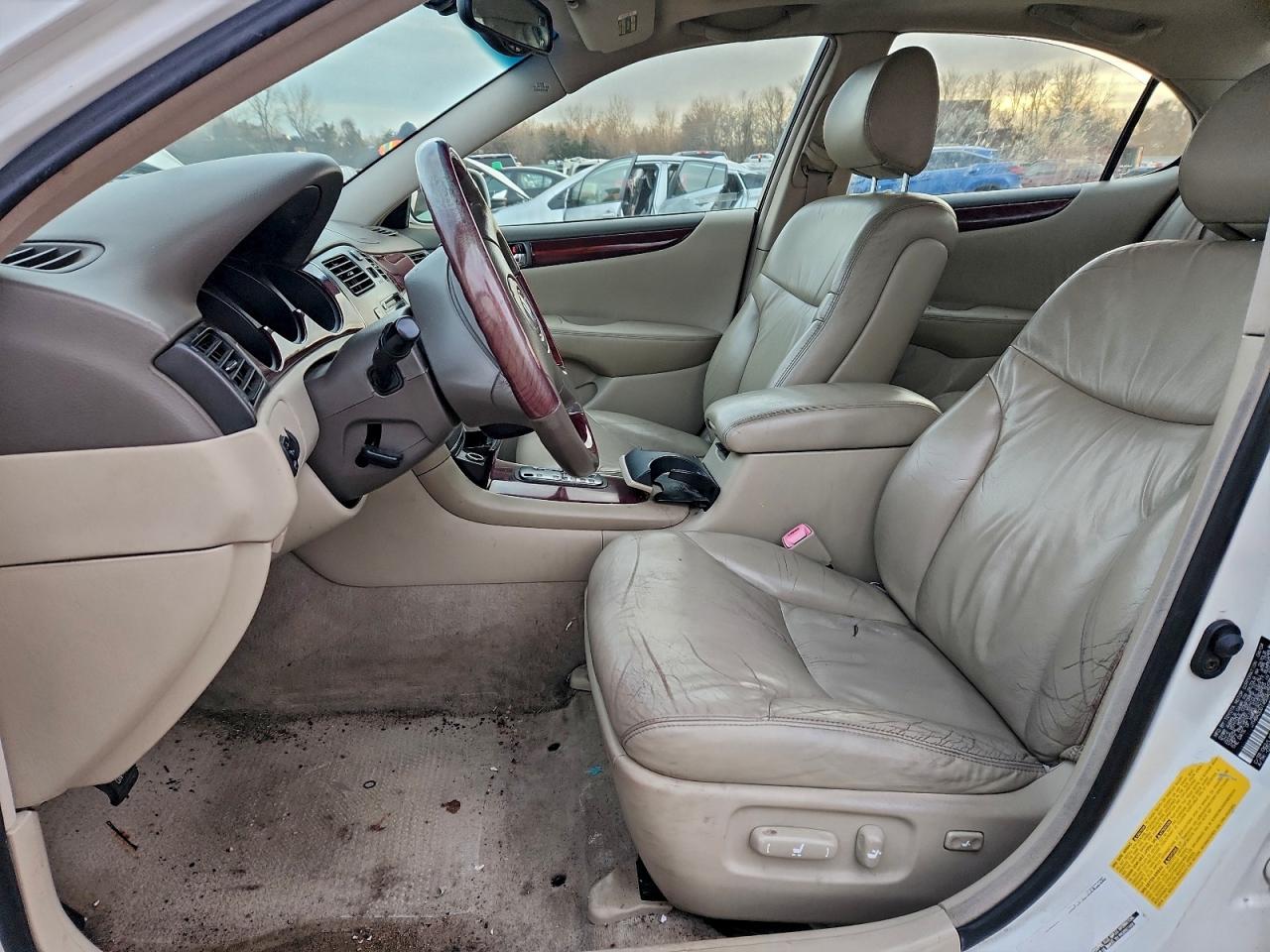 2004 Lexus Es 330 VIN: JTHBA30G145040731 Lot: 95411975