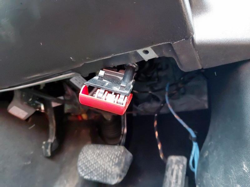 2014 MERCEDES-BENZ E CLASS E220 CDI SE 4DR 7G-TRONIC