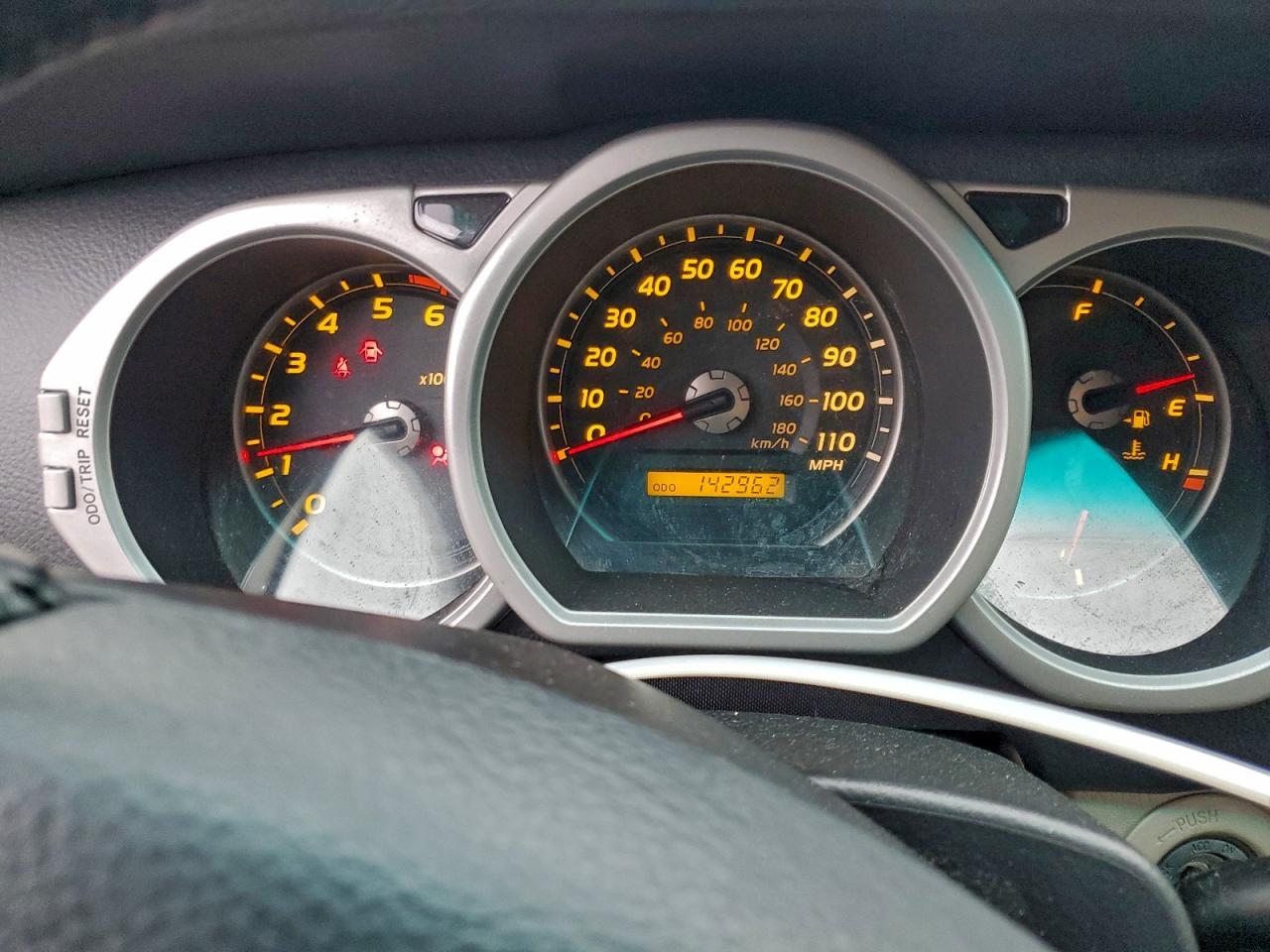 2005 Toyota 4Runner Limited VIN: JTEBU17R550070880 Lot: 94871225