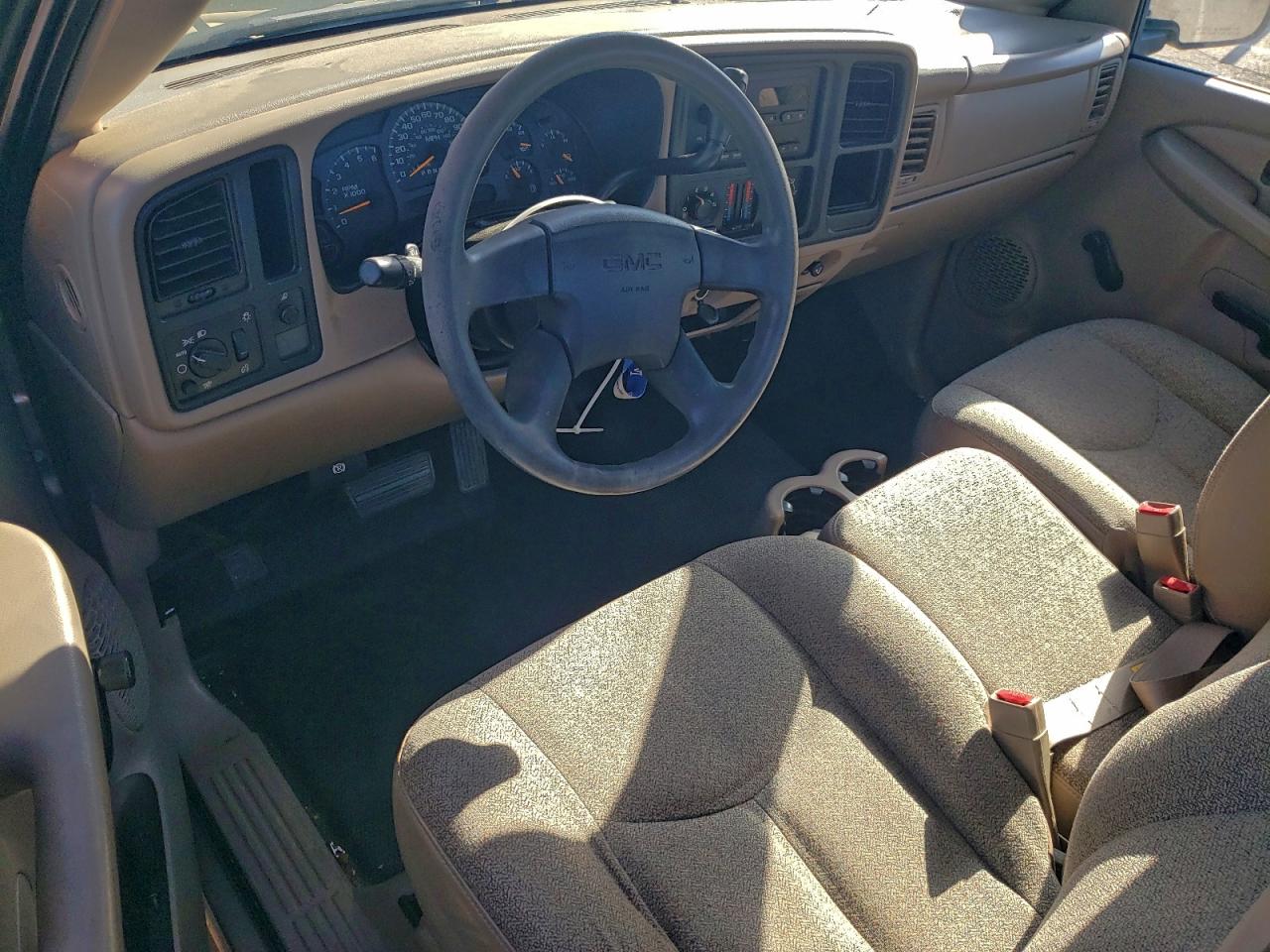 2007 GMC New Sierra C1500 Classic VIN: 1GTEC14X97Z124204 Lot: 94802195