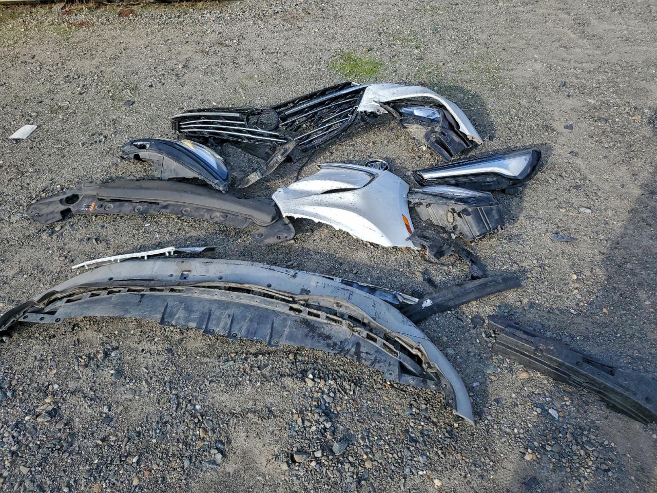 2022 Buick Enclave Premium VIN: 5GAEVBKW0NJ132327 Lot: 95179435