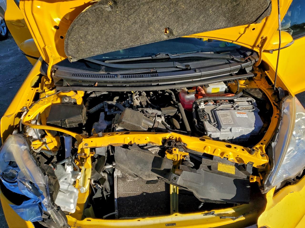 2014 Toyota Prius C VIN: JTDKDTB37E1061630 Lot: 96163935