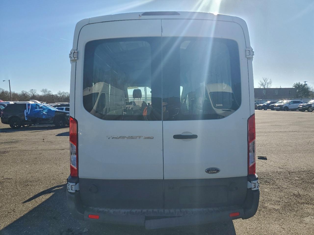 2017 Ford Transit T-350 Delivery Van VIN: 1FTBW2CM8HKA59217 Lot: 95400175