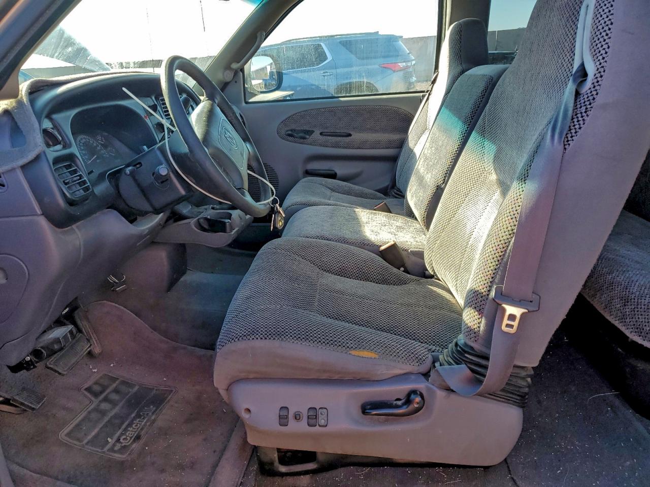 1999 Dodge Ram 2500 VIN: 1B7KC23W9XJ623004 Lot: 94874655