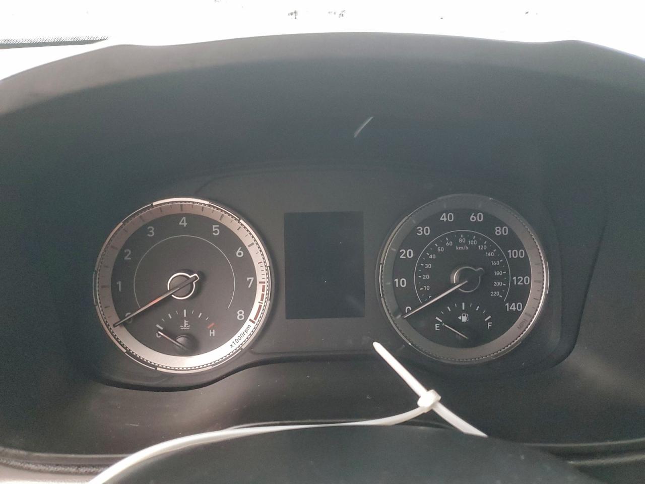 2022 Hyundai Venue Sel VIN: KMHRC8A39NU154725 Lot: 94877035