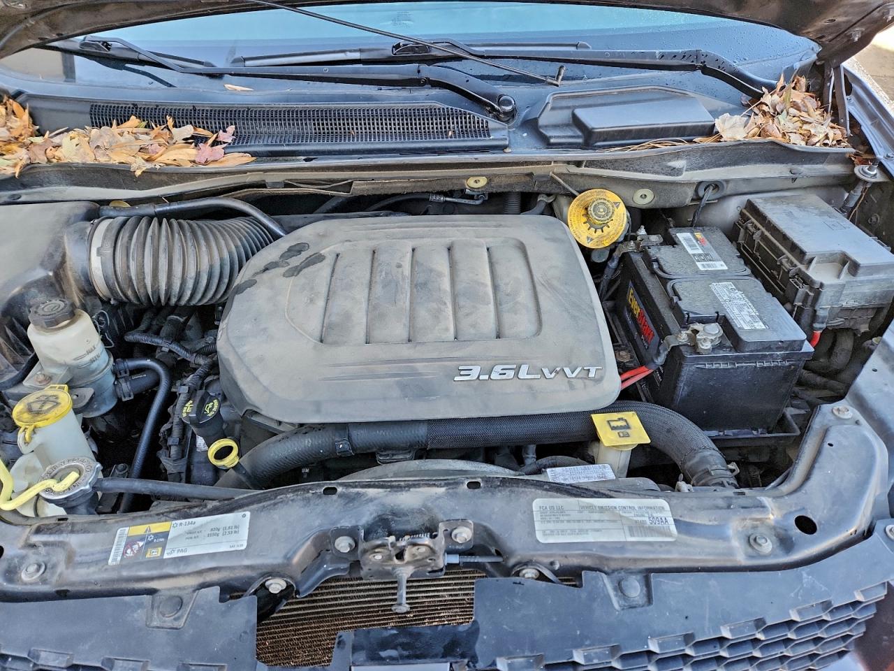 2016 Dodge Grand Caravan R/T VIN: 2C4RDGEG0GR376353 Lot: 94774325