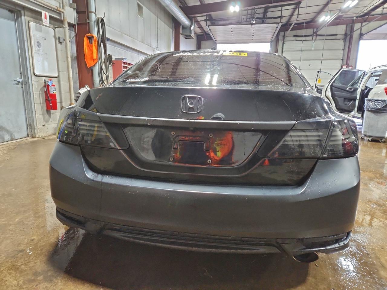 2013 Honda Accord Exl VIN: 1HGCR2F86DA086525 Lot: 96104335