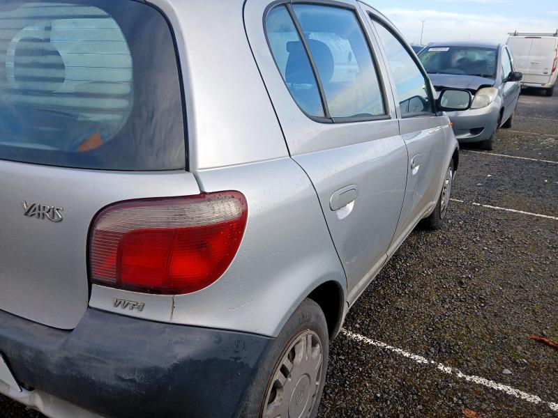 2002 TOYOTA YARIS GS 
