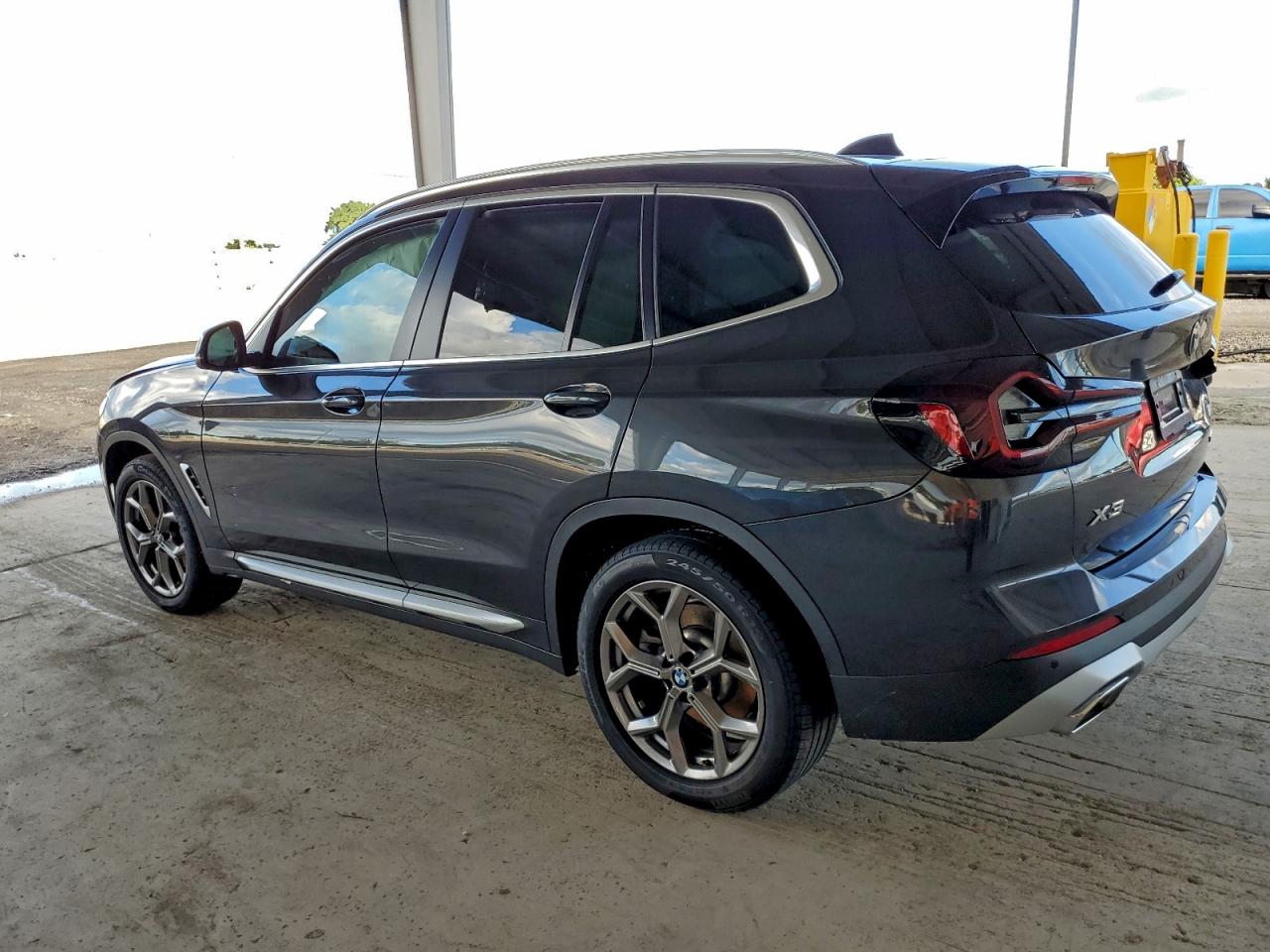 Фото: WBX47DP08RN280537