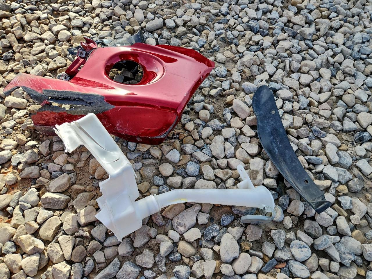 2014 Nissan Sentra S VIN: 3N1AB7AP9EL646282 Lot: 95927465