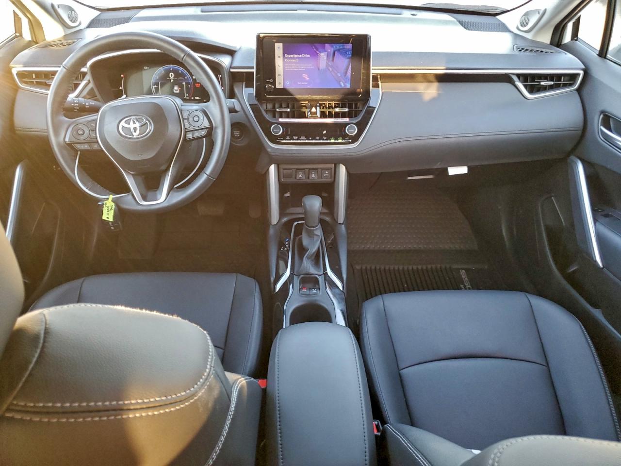 2024 Toyota Corolla Cross Xle VIN: 7MUDAAAG4RV088048 Lot: 94765015