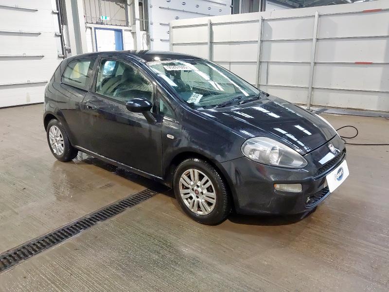 2014 FIAT PUNTO 1.4 EASY 3DR