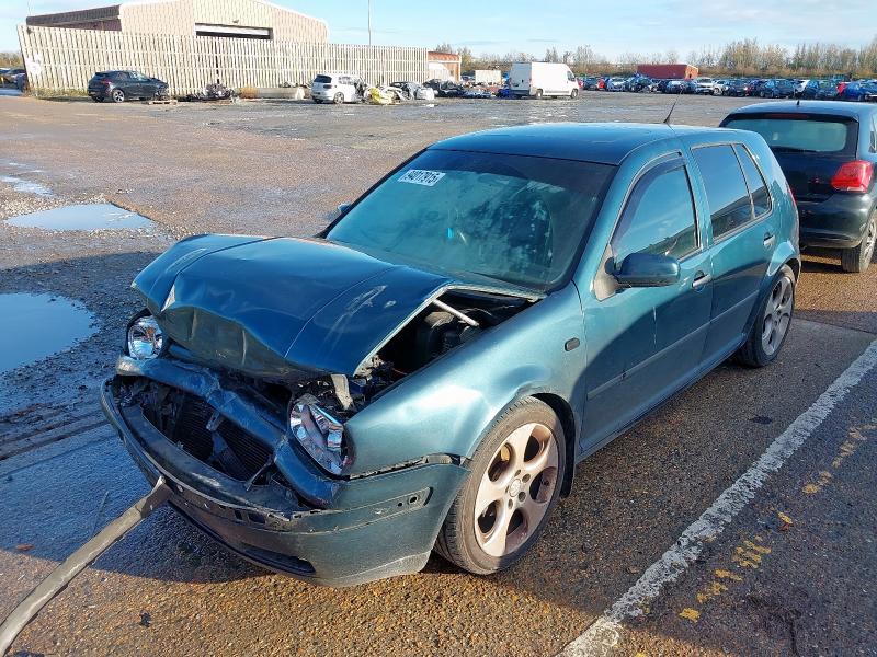 2001 VOLKSWAGEN GOLF 1.4 S 5DR for sale at Copart SANDWICH