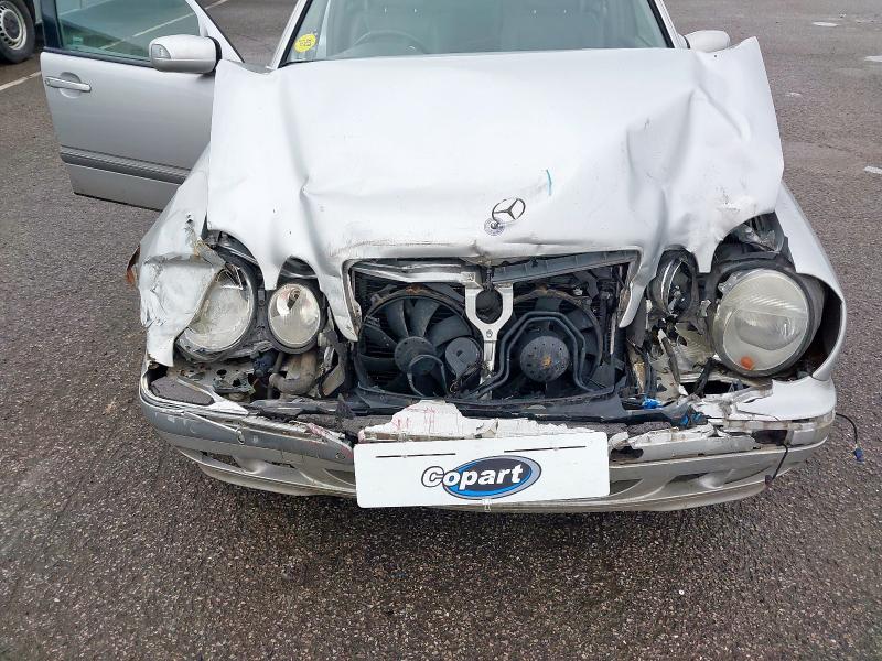 2000 MERCEDES-BENZ E CLASS E320 CDI ELEGANCE 4DR TIP AUTO