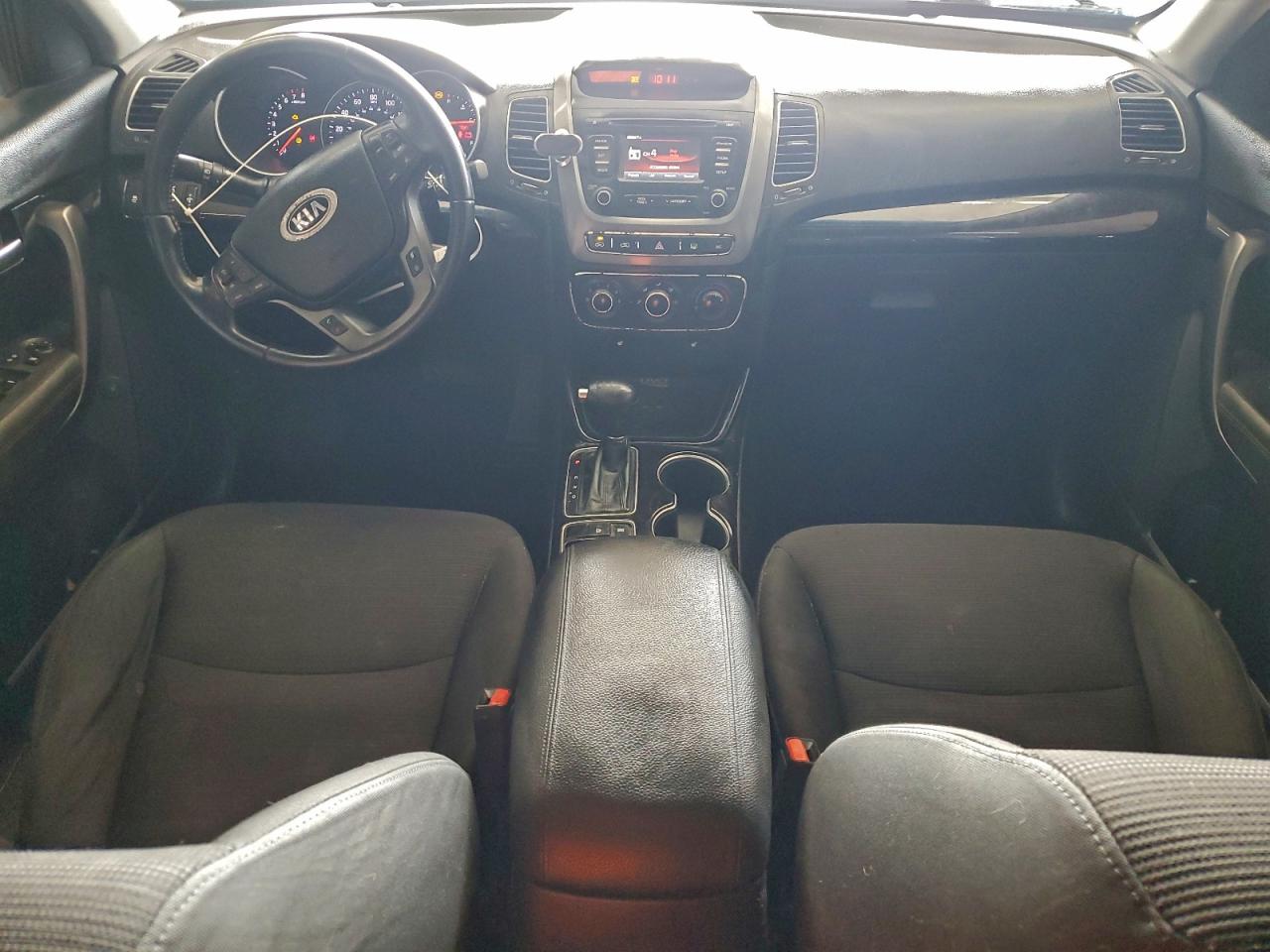 2015 Kia Sorento Lx VIN: 5XYKTDA62FG555948 Lot: 94883405