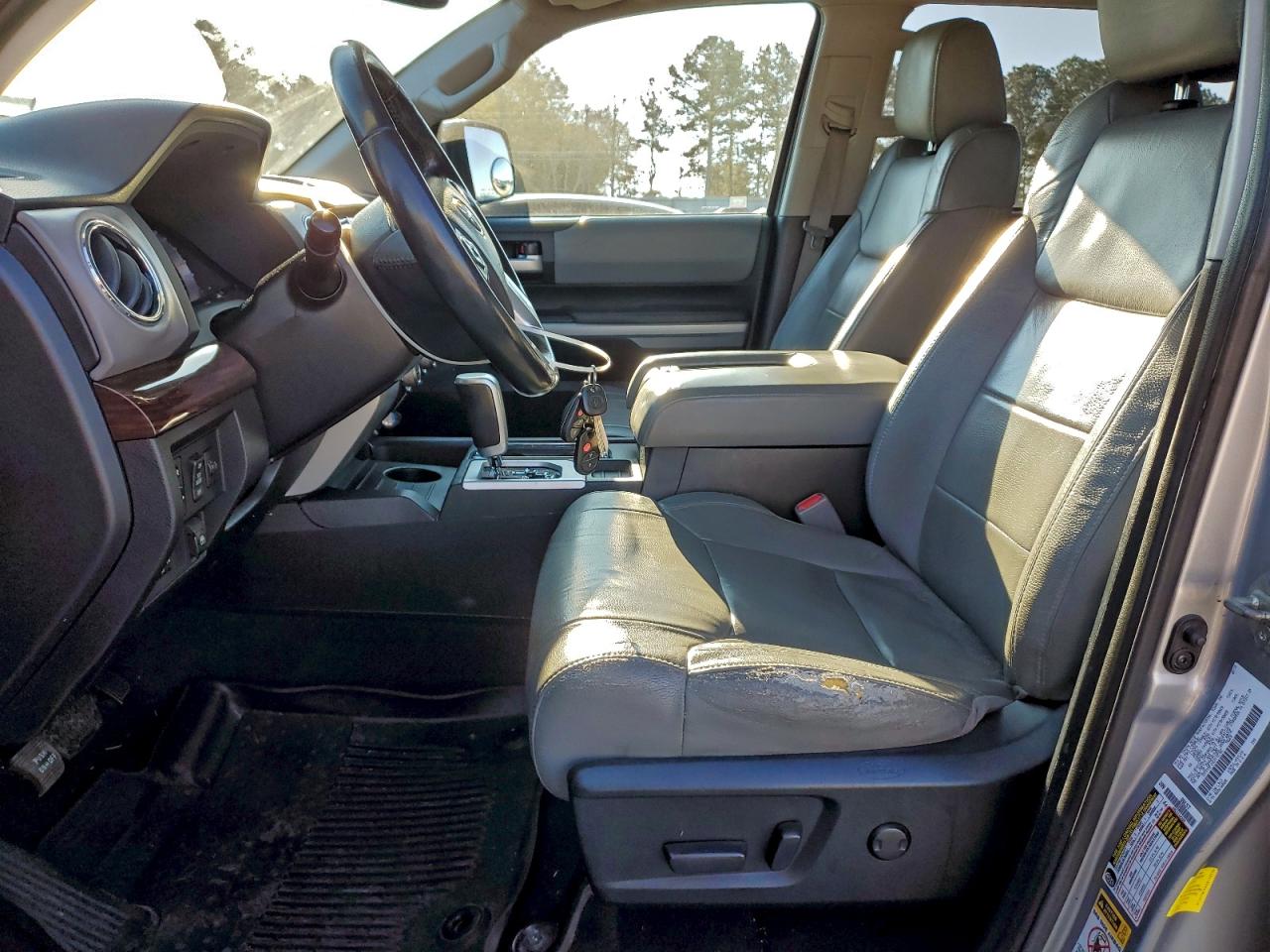 2014 Toyota Tundra Crewmax Limited VIN: 5TFFY5F1XEX172762 Lot: 95579545